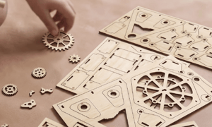 Novelli laser-cut customized branded wooden craft kitsets